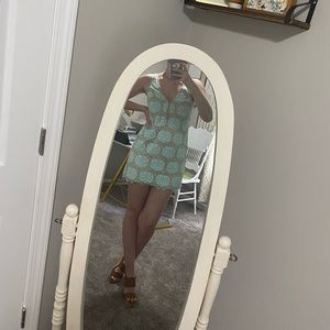 LILLY PULITZER mini dress (size 0)